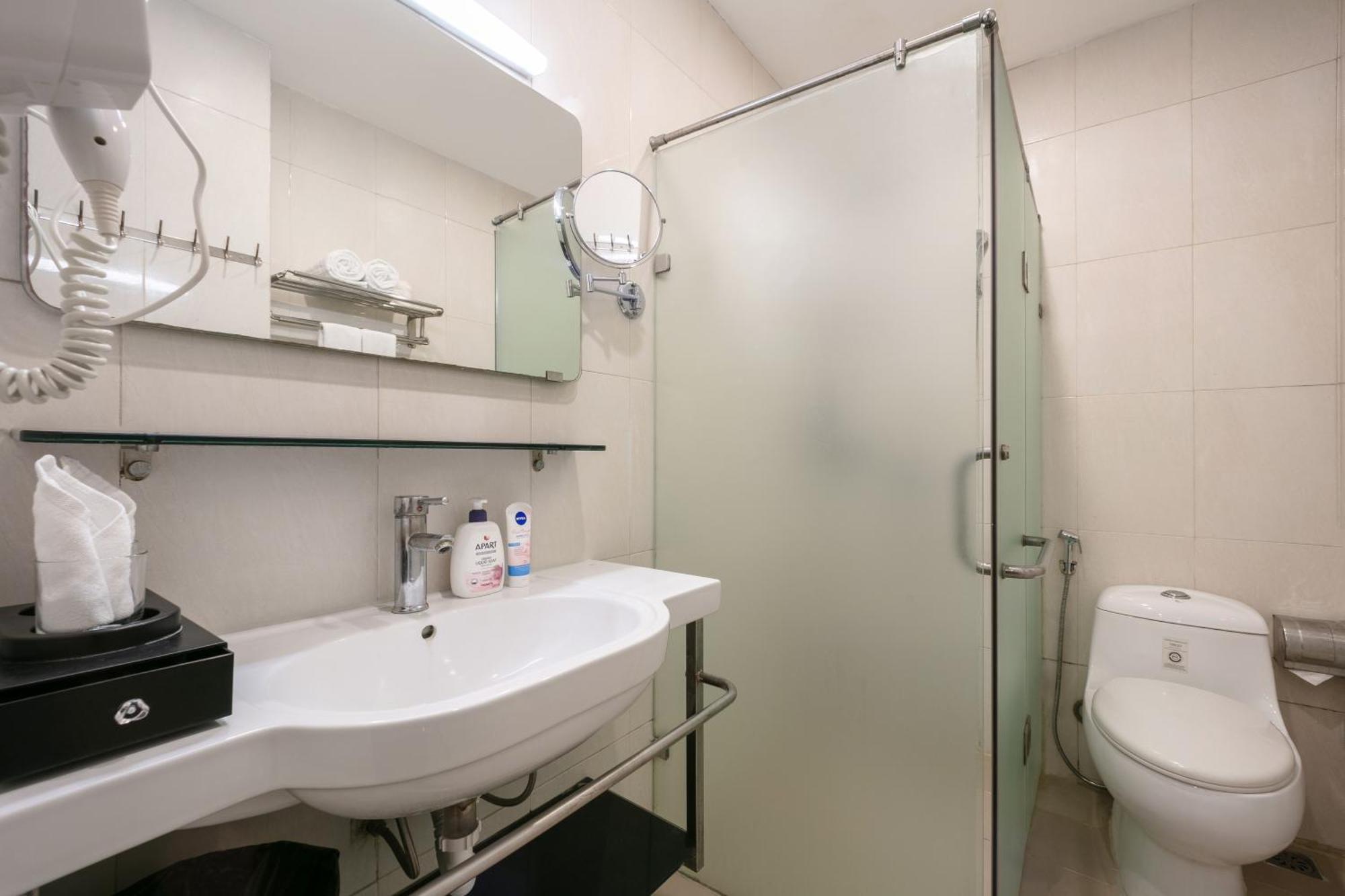 A25 Hotel - 15 Hang Than Hanoi Bagian luar foto